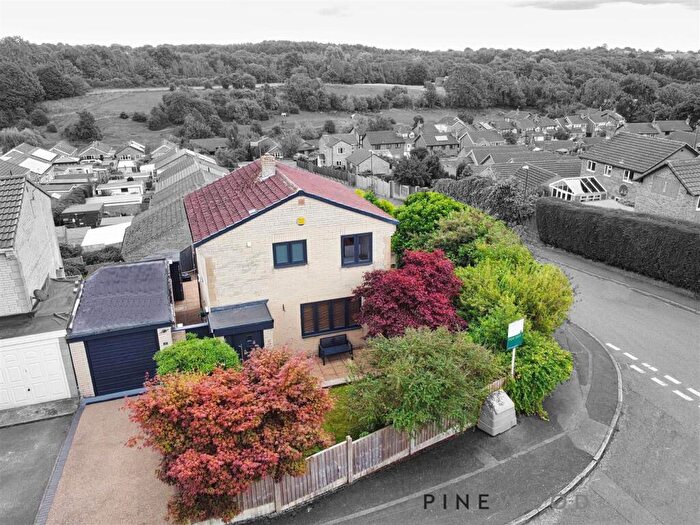 2 Bedroom Detached House For Sale In Skye Gardens, Tibshelf, Alfreton, Derbyshire, DE55