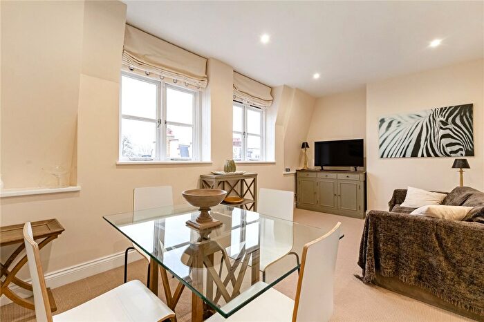 1 Bedroom Flat To Rent In Dancer Road, London, SW6
