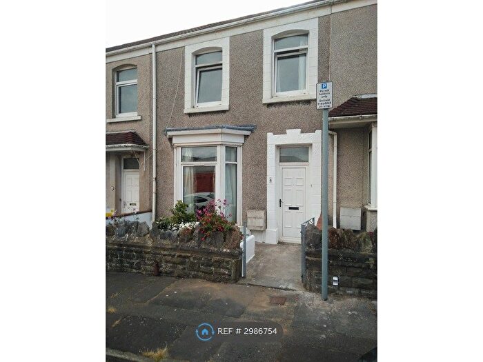 4 Bedroom Terraced House To Rent In De Breos St, Swansea, SA2