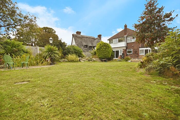 4 Bedroom Detached House For Sale In Northumberland Avenue, Margate, Kent, CT9