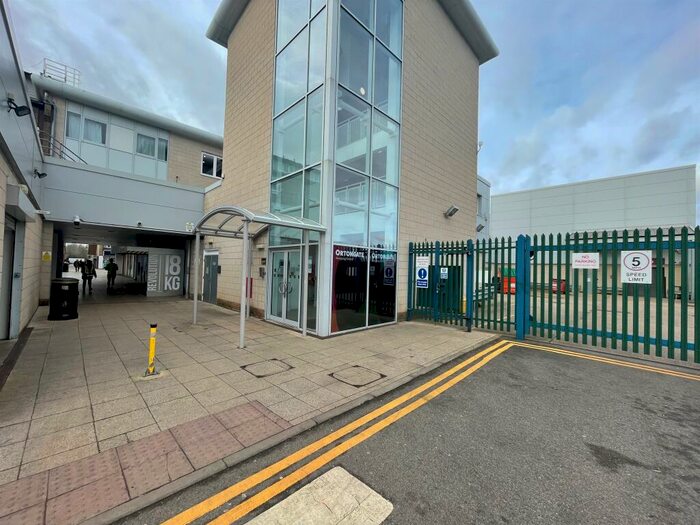 1 Bedroom Apartment To Rent In Misterton Court, Orton Goldhay, Peterborough, PE2