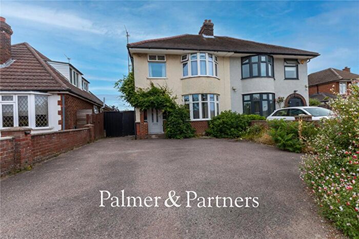 3 Bedroom Semi Detached House For Sale In Heath Road, Ipswich, Suffolk, IP4
