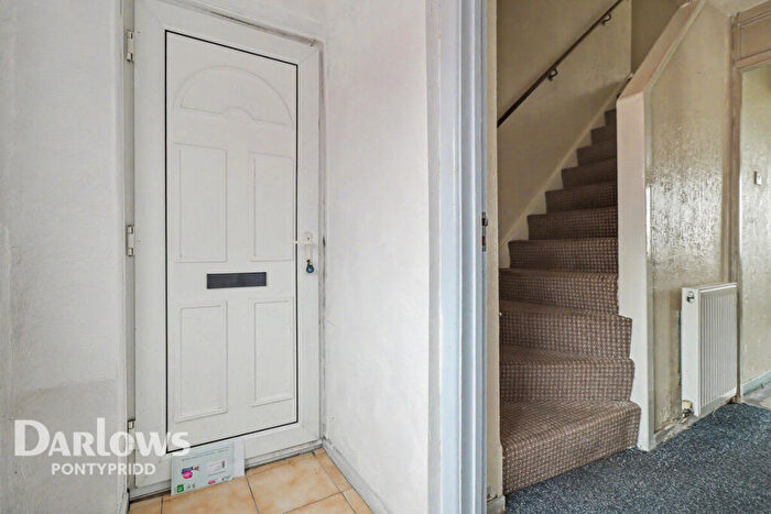 3 Bedroom Semi Detached House For Sale In Garth Avenue, Pontypridd, CF37