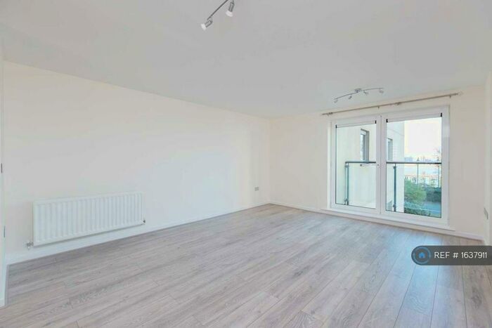 1 Bedroom Flat To Rent In Erebus Drive, London, SE28