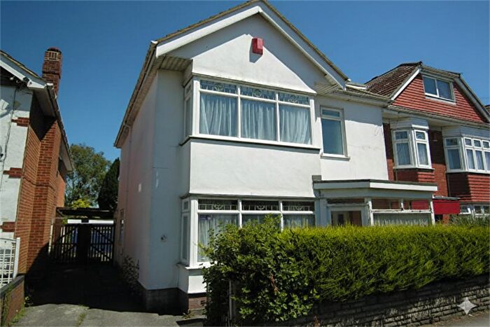 4 Bedroom Property To Rent In Bedroom Property In Winton, BH9