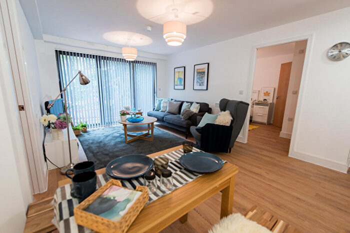 2 Bedroom Apartment To Rent In Vine Street, Liverpool, Merseyside, L7