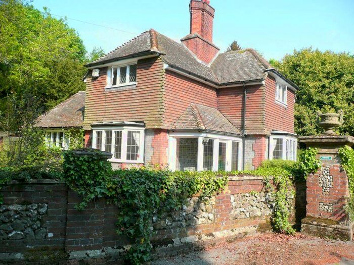 3 Bedroom House To Rent In Nr East Meon, Petersfield / Winchester, Hampshire, GU32