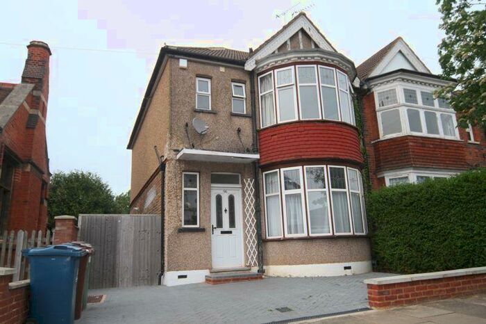 3 Bedroom End Of Terrace House To Rent In Longley Road, Harrow, HA1