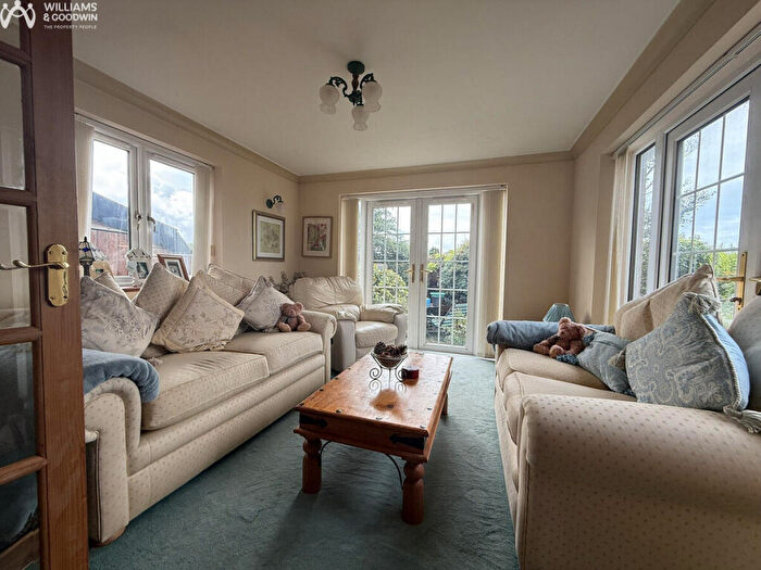 3 Bedroom Detached Bungalow For Sale In Tyn Y Cae, Newborough, Anglesey, LL61