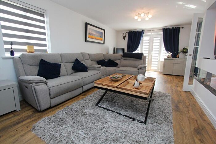 4 Bedroom Detached House For Sale In Greenmeadow Way, Rhoose, CF62