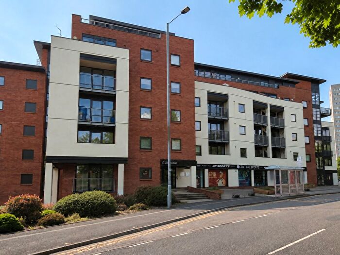 1 Bedroom Flat To Rent In The Quadrant, Sand Pits, Birmingham, B1