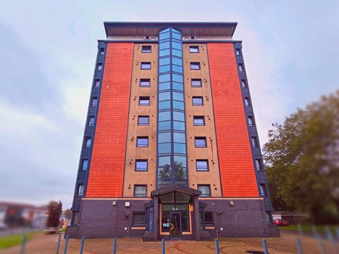 2 Bedroom Flat To Rent In Macauley House, Glover Street, West Bromwich, B70