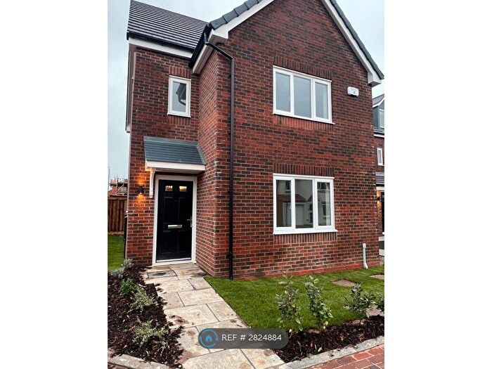 4 Bedroom Detached House To Rent In Hall Farm Avenue, Coventry, CV6