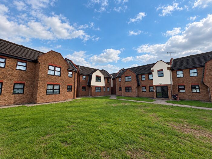 1 Bedroom Flat For Sale In Flat, The Ashleighs, Sanders Road, Canvey Island, Essex, SS8