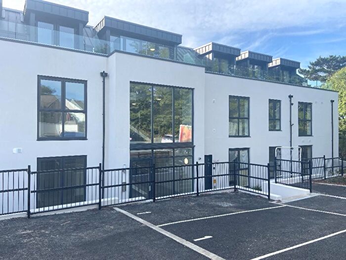 1 Bedroom Flat To Rent In Centenary Way, Penzance, TR18