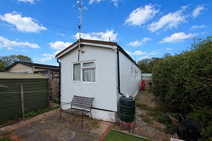 2 Bedroom Park Home For Sale In Warboys Road, Old Hurst., PE28