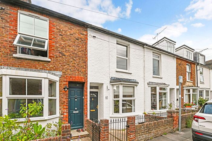 3 Bedroom Terraced House For Sale In Whyke Lane, Chichester, PO19