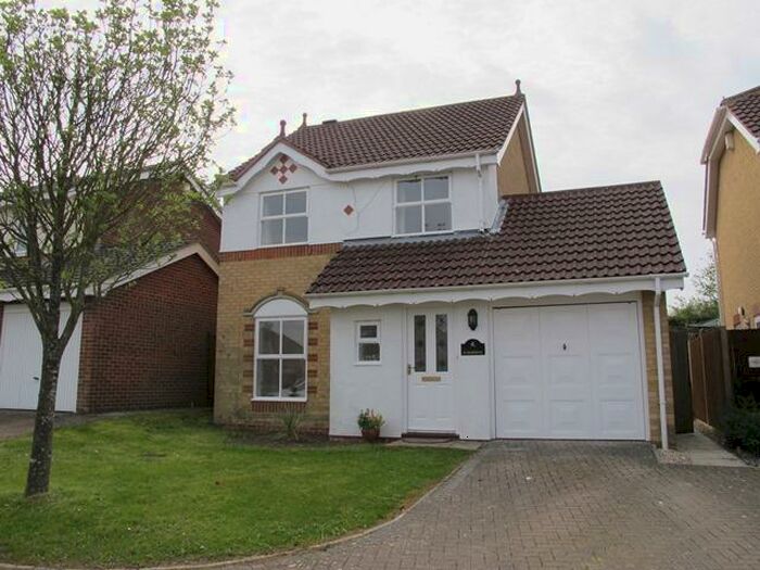 3 Bedroom Detached House To Rent In Highdowns, Hatch Warren, Basingstoke, RG22