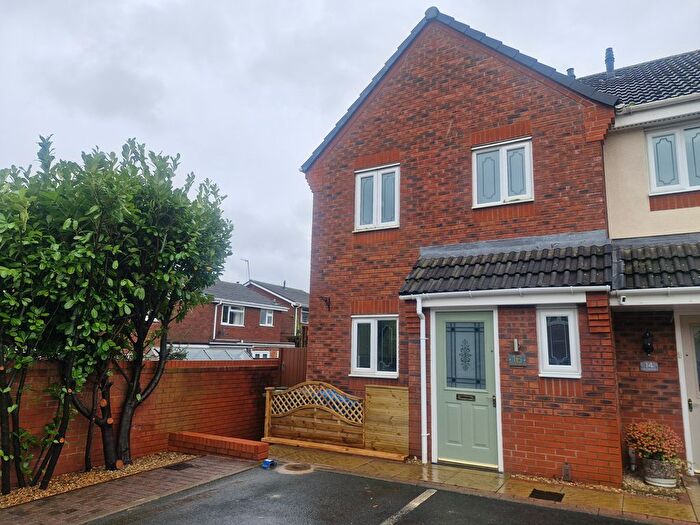 3 Bedroom Town House To Rent In The Meadows, Wedges Mills, WS11