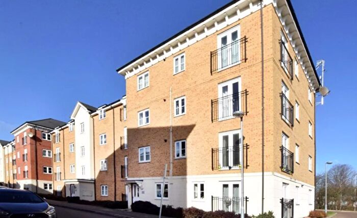 1 Bedroom Flat To Rent In Moore Court, Dodd Road, North Watford, Hertfordshire, WD24