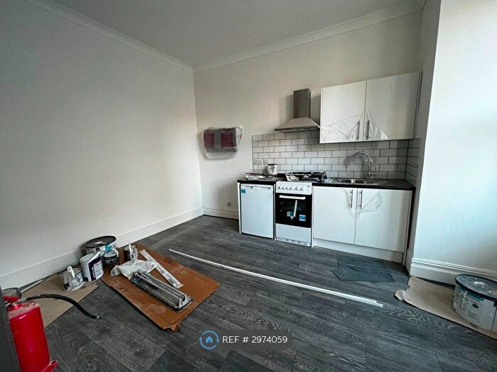 Studio To Rent In Putney Bridge Road, London, SW15
