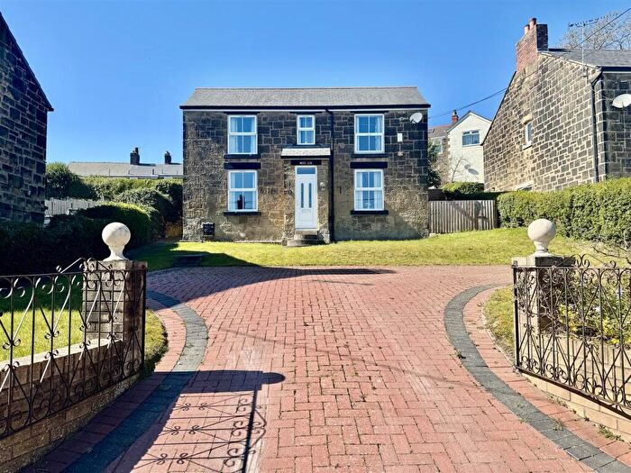 3 Bedroom Detached House For Sale In New Road, Brynteg, Wrexham, LL11