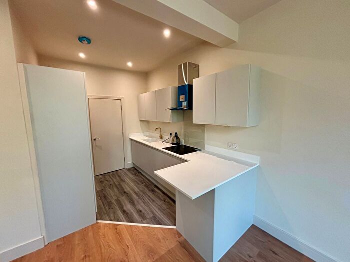 1 Bedroom Property To Rent In Whalley Road, Manchester, M16