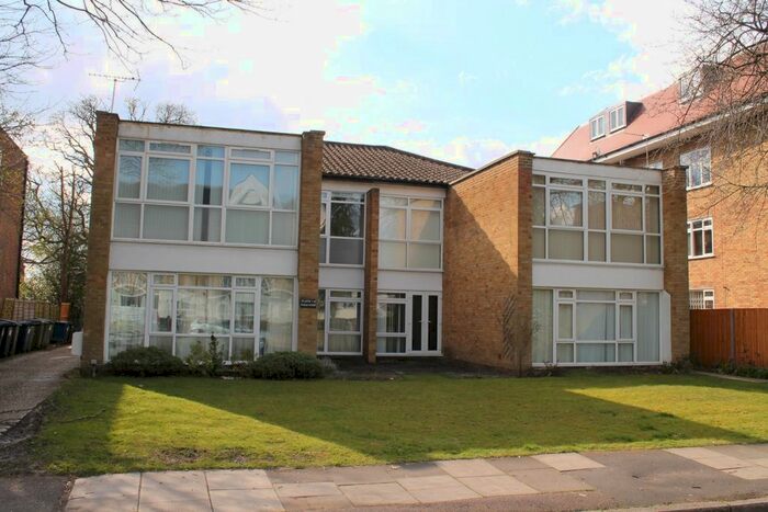 1 Bedroom Maisonette To Rent In Field Court, Sunningfield Road, Hendon, NW4
