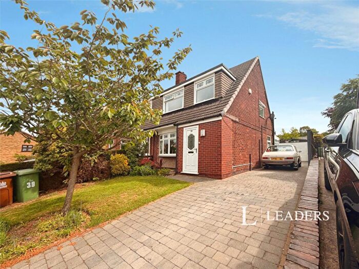 3 Bedroom Semi-Detached House For Sale In Raylawn Street, Mansfield, Nottinghamshire, NG18