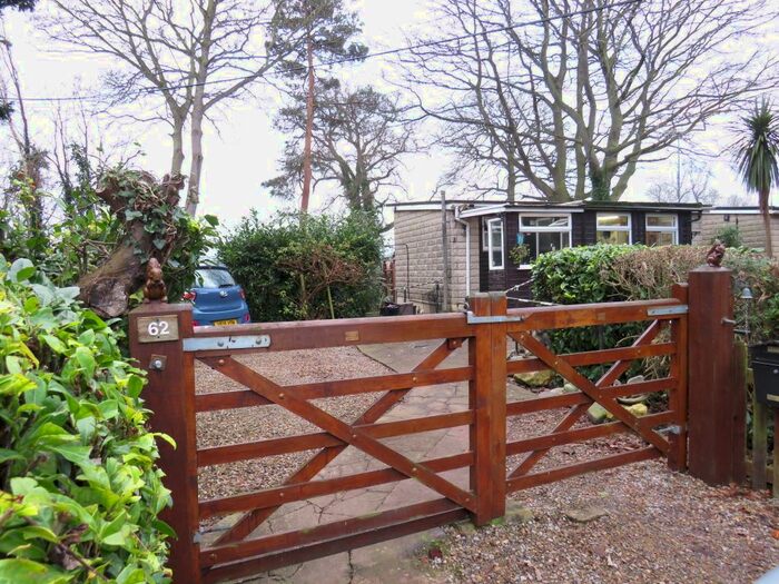 1 Bedroom Bungalow For Sale In Cleeve Park, Chapel Cleeve, Minehead TA24
