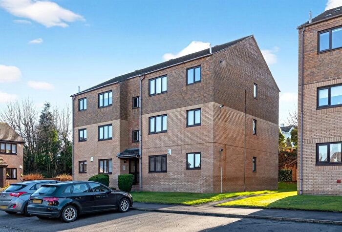 2 Bedroom Flat For Sale In Thornly Park Gardens, Paisley, PA2