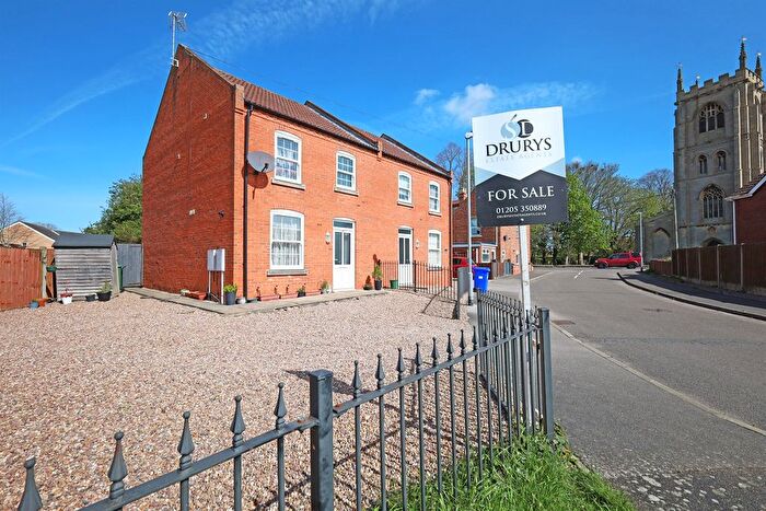 3 Bedroom Semi Detached House For Sale In Church Meadows, PE20