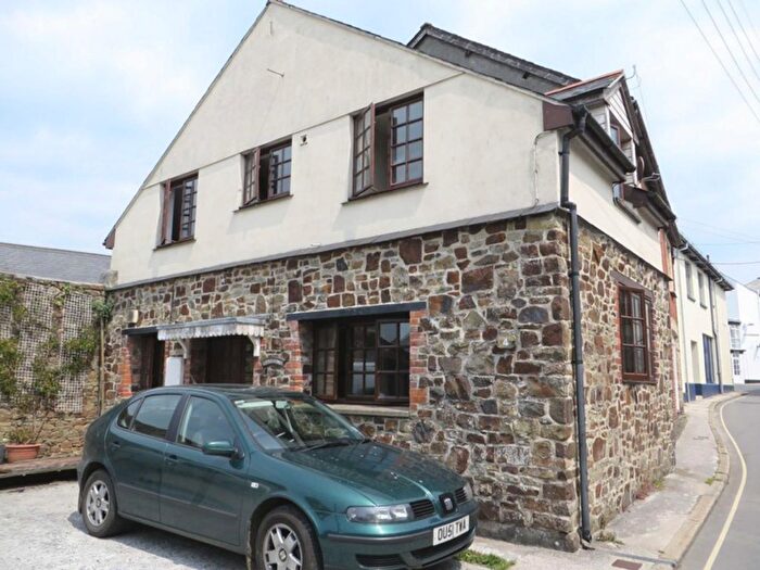 2 Bedroom Semi-Detached House To Rent In Holsworthy, Devon, EX22