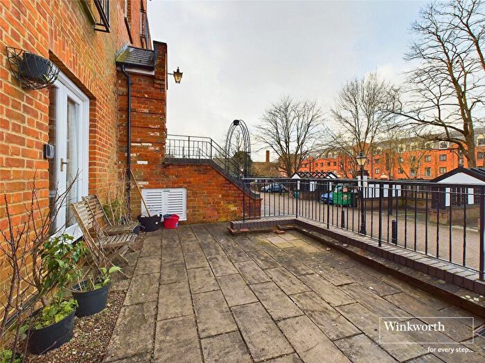 2 Bedroom Apartment To Rent In Albion Terrace, London Road, Reading, Berkshire, RG1