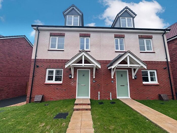 3 Bedroom Semi-Detached House To Rent In Goodmores Drive, Exmouth, EX8