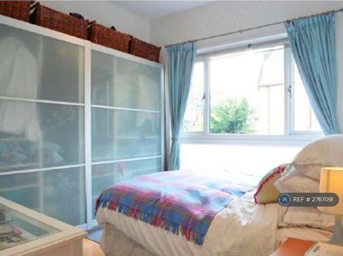 2 Bedroom Flat To Rent In Dennington Park Road, London, NW6