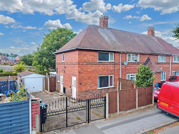 2 Bedroom End Of Terrace House For Sale In Boundary Road, Beeston, NG9