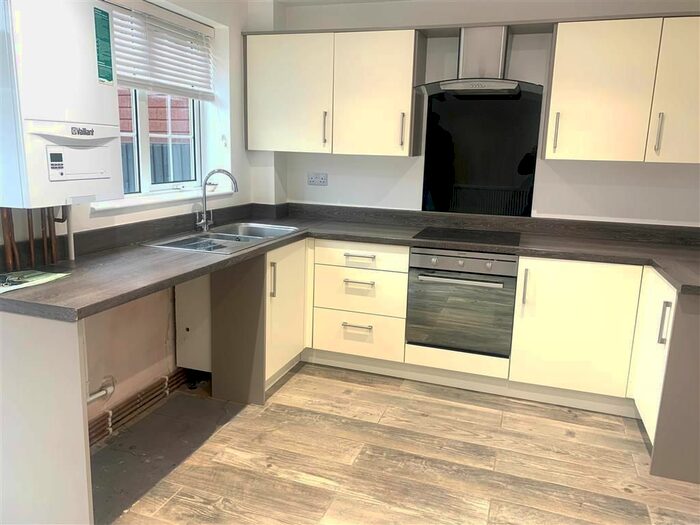 2 Bedroom Property To Rent In Rockingham Grove, Bingham, Nottingham NG13