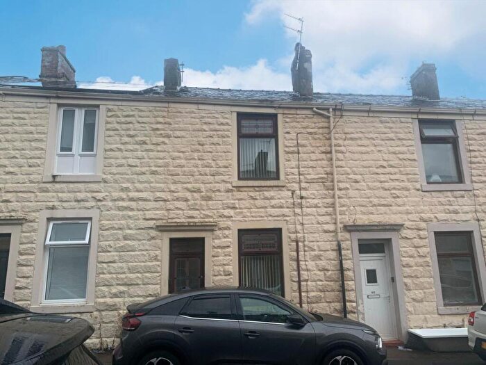 3 Bedroom Terraced House For Sale In Albert Street, Oswaldtwistle, Accrington, Lancashire, BB5