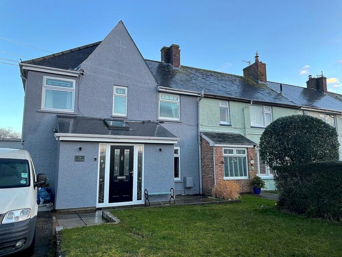 4 Bedroom Property To Rent In Rhoose Road, Rhoose, Barry CF62