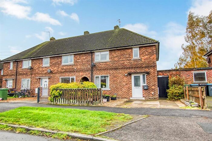 3 Bedroom Terraced House For Sale In Prospect View, Northallerton, DL6