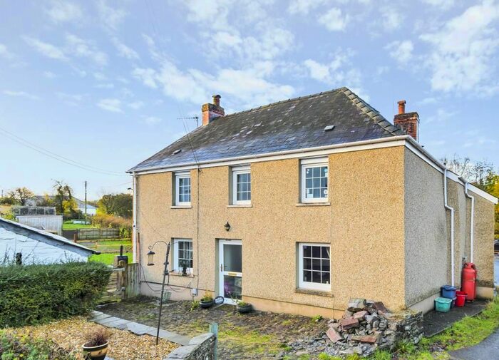 4 Bedroom Detached House For Sale In Trecastle, Brecon, LD3