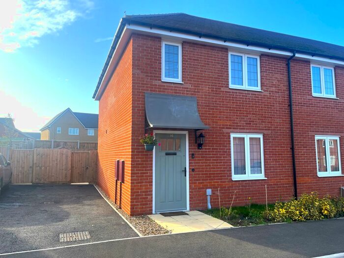 2 Bedroom Property To Rent In Barwick Avenue, Bury St. Edmunds, IP32