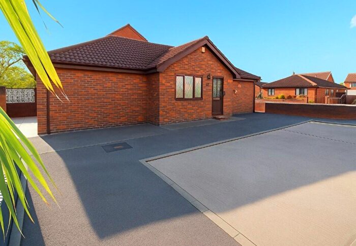 3 Bedroom Detached House For Sale In The Hawthorns, Hull, East Riding Of Yorkshire, HU8