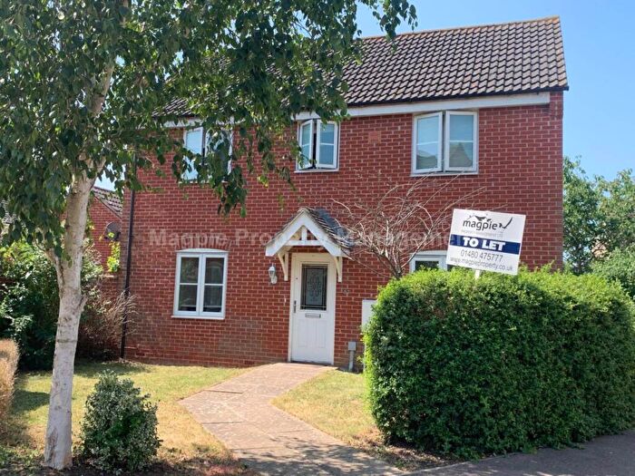 3 Bedroom Detached House To Rent In Eynesbury Manor, PE19