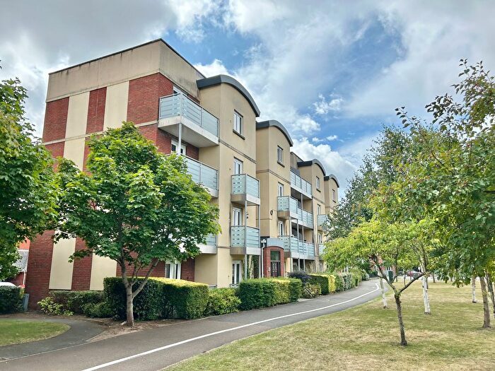 2 Bedroom Flat To Rent In Heraldry Walk, Kings Heath, Exeter, EX2