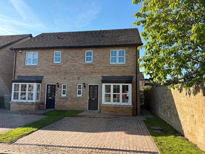 3 Bedroom Semi-Detached House To Rent In Mallside Close, Lancaster, LA1