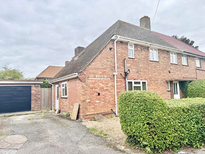 2 Bedroom Semi-Detached House For Sale In St.Edith's Gate, Grimoldby, LN11