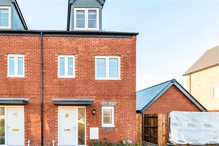 3 Bedroom Semi-Detached House To Rent In Bedroom Semi Detached House In Aubrey Drive, Sudbury, CO10