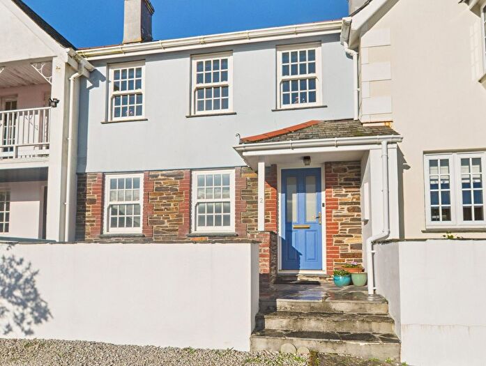 3 Bedroom Terraced House For Sale In The Brakeyard, St Mawes, TR2
